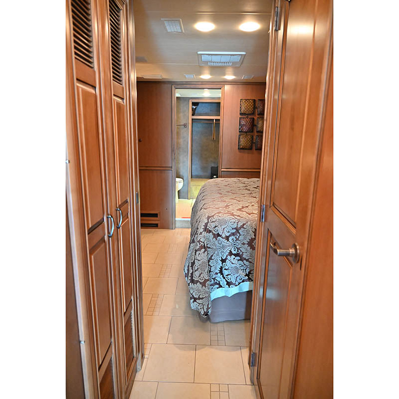 **SALE PENDING**2012 Entegra Aspire Class A Coach Model 42RBQ**SALE PENDING**